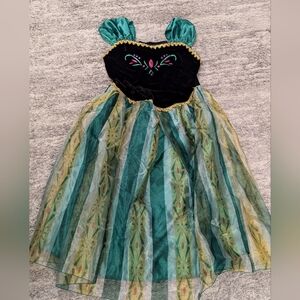 Elegant Green and Black Dress